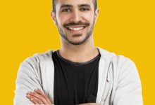 青春榜样个人介绍简历PPT通用模板-淇淇有料